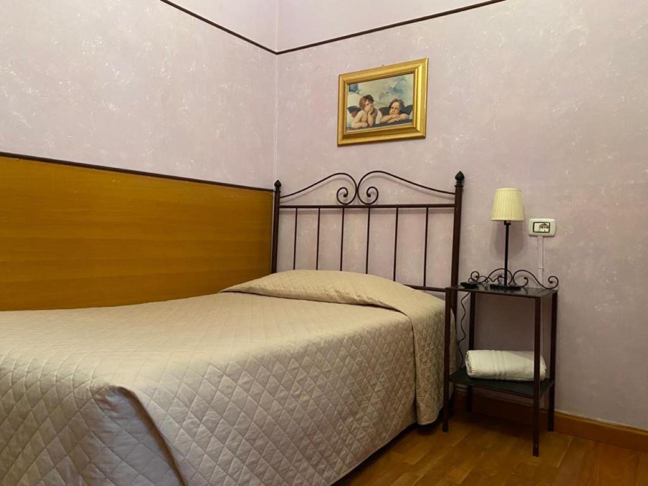 Rossi Hotel Rome Luaran gambar