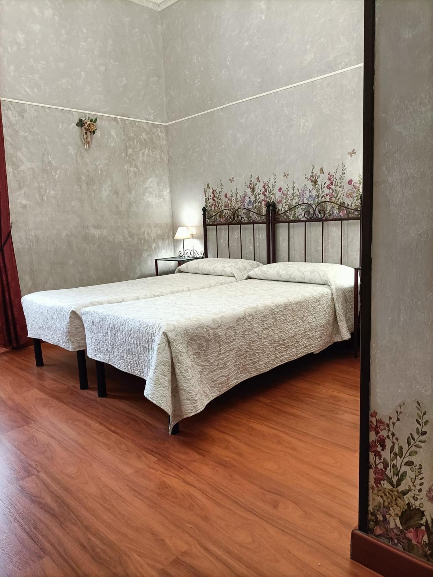 Rossi Hotel Rome Luaran gambar